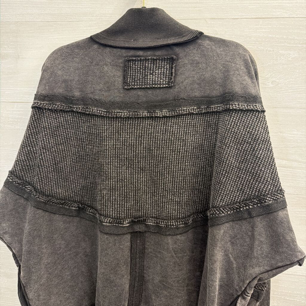 Oli and Hali Faded Black Textured Long Sleeve Top Medium