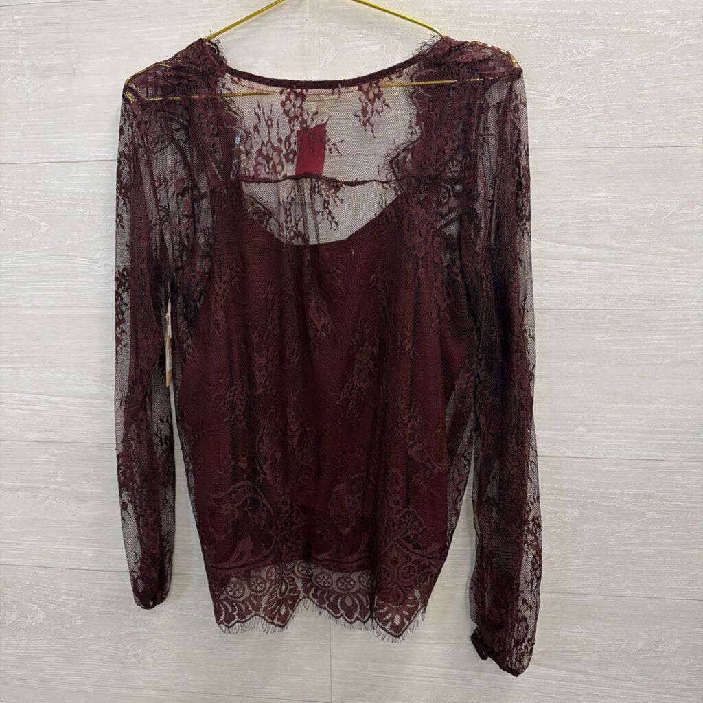Taylor and Sage Burgundy Lace Long Sleeve Top Large