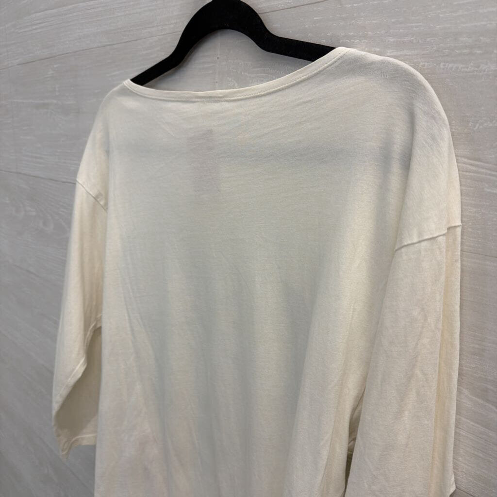 White/ Black Minnie Mouse Slouchy Long Sleeve Graphic Tee Small