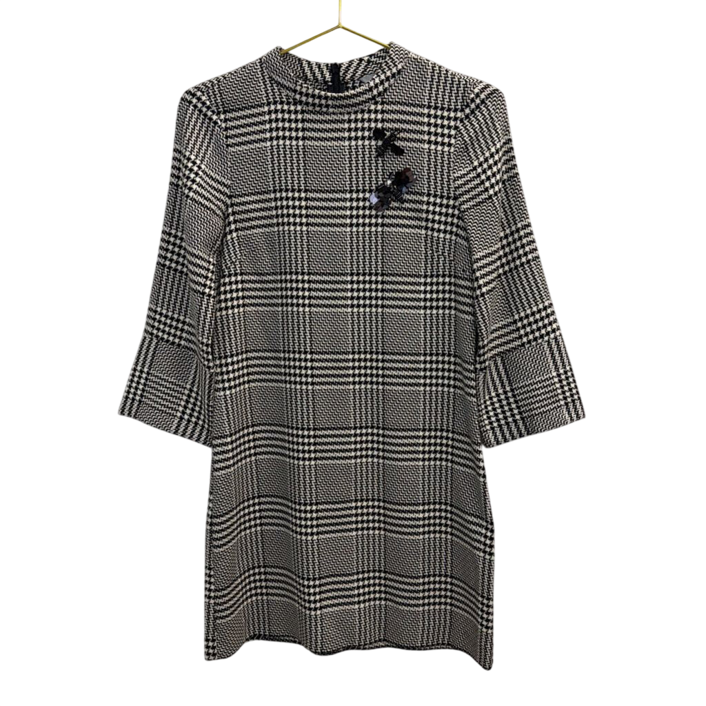 Black/ White Houndstooth Long Sleeve Dress 2