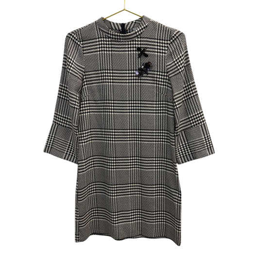 Black/ White Houndstooth Long Sleeve Dress 2
