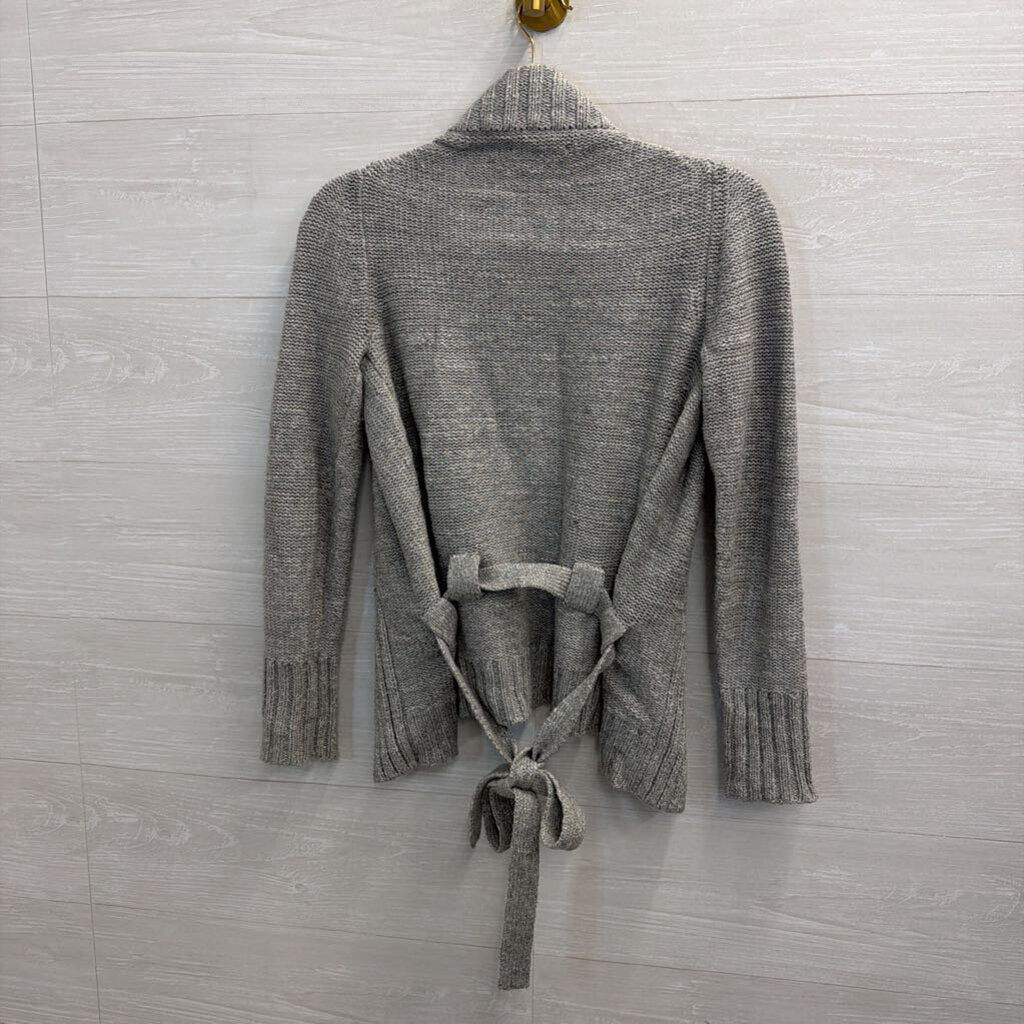 Banana Republic Grey Knit Tie Waist Sweater Extra Small