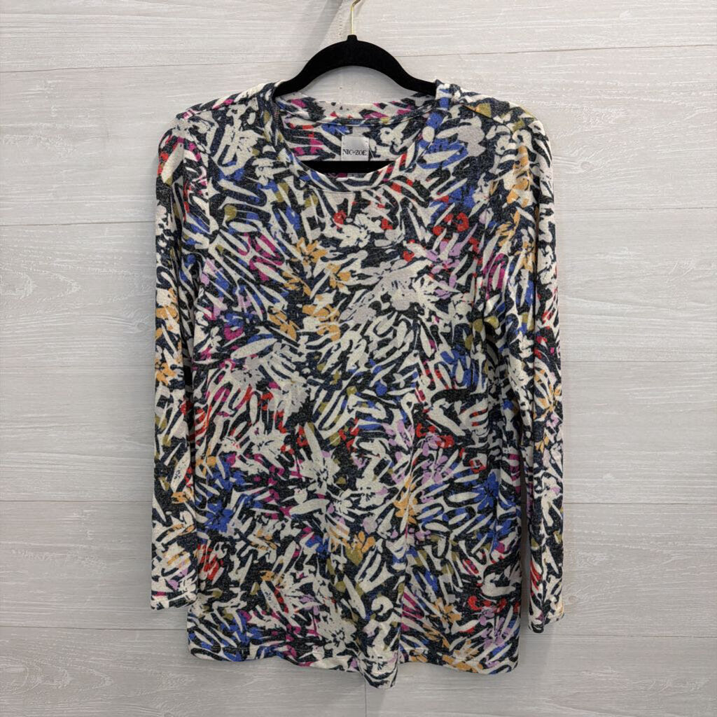 Nic and Zoe White/ Multi Print Long Sleeve Top Small