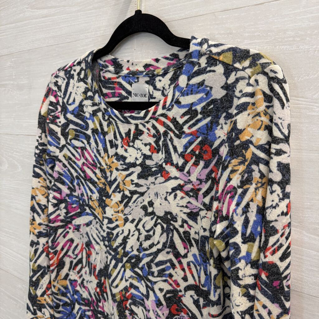 Nic and Zoe White/ Multi Print Long Sleeve Top Small