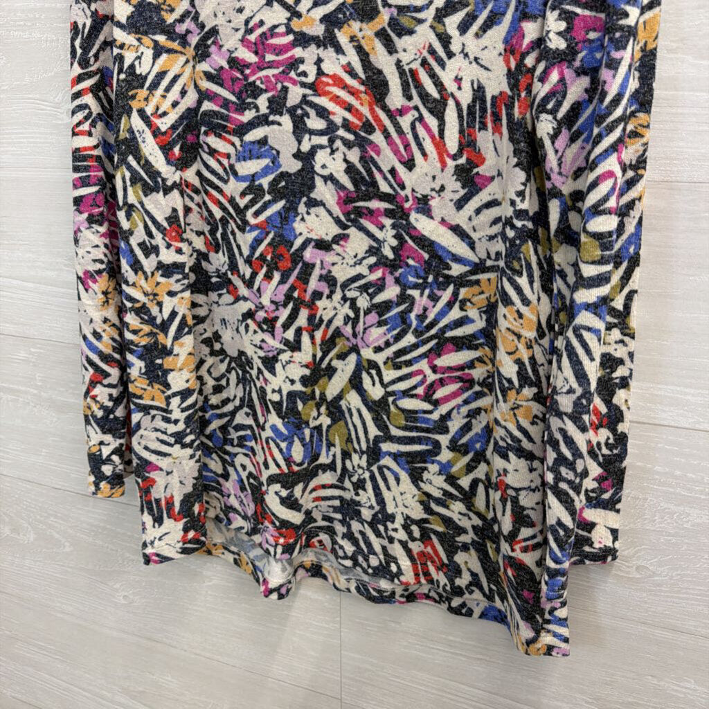 Nic and Zoe White/ Multi Print Long Sleeve Top Small
