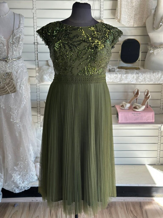 Ever Pretty Green Sequin and Tulle Dress 20