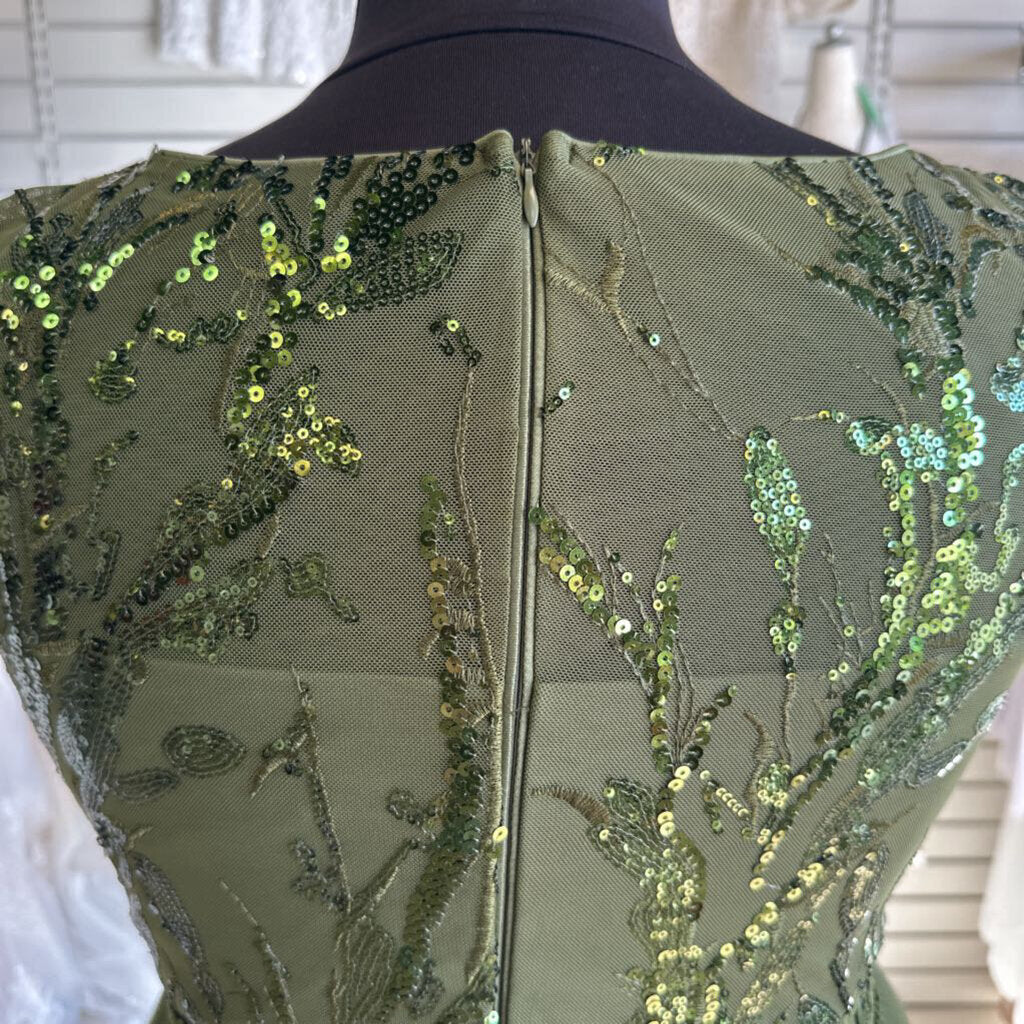 Ever Pretty Green Sequin and Tulle Dress 20