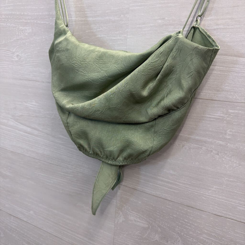 Out Front Under Green Cropped Tie Back Top Small