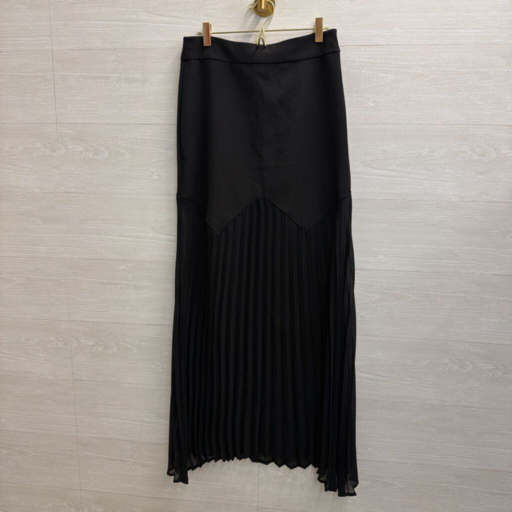 NY and C Black Sheer Bottom Maxi Skirt Small