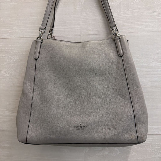 Kate Spade Grey Pebbled Leather Jackson Triple Compartment Shoulder Purse