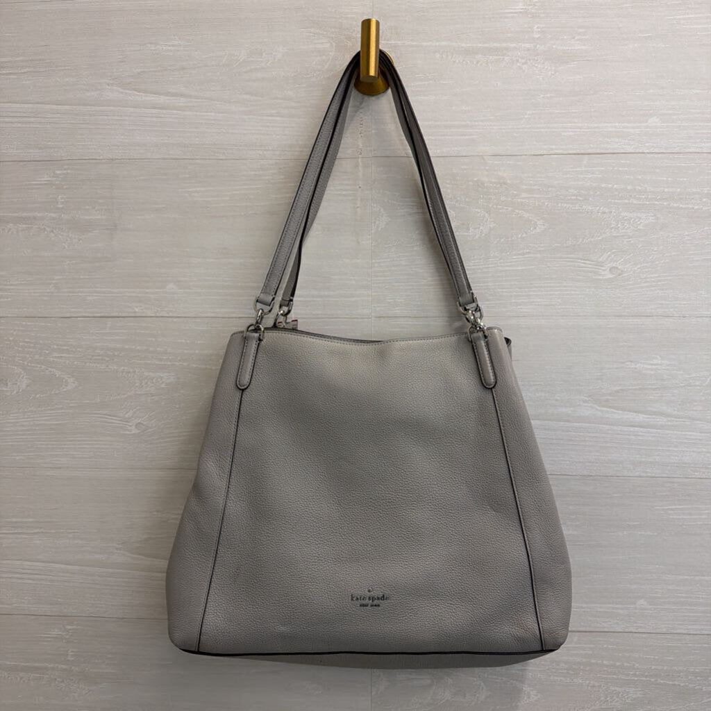 Kate Spade Grey Pebbled Leather Jackson Triple Compartment Shoulder Purse