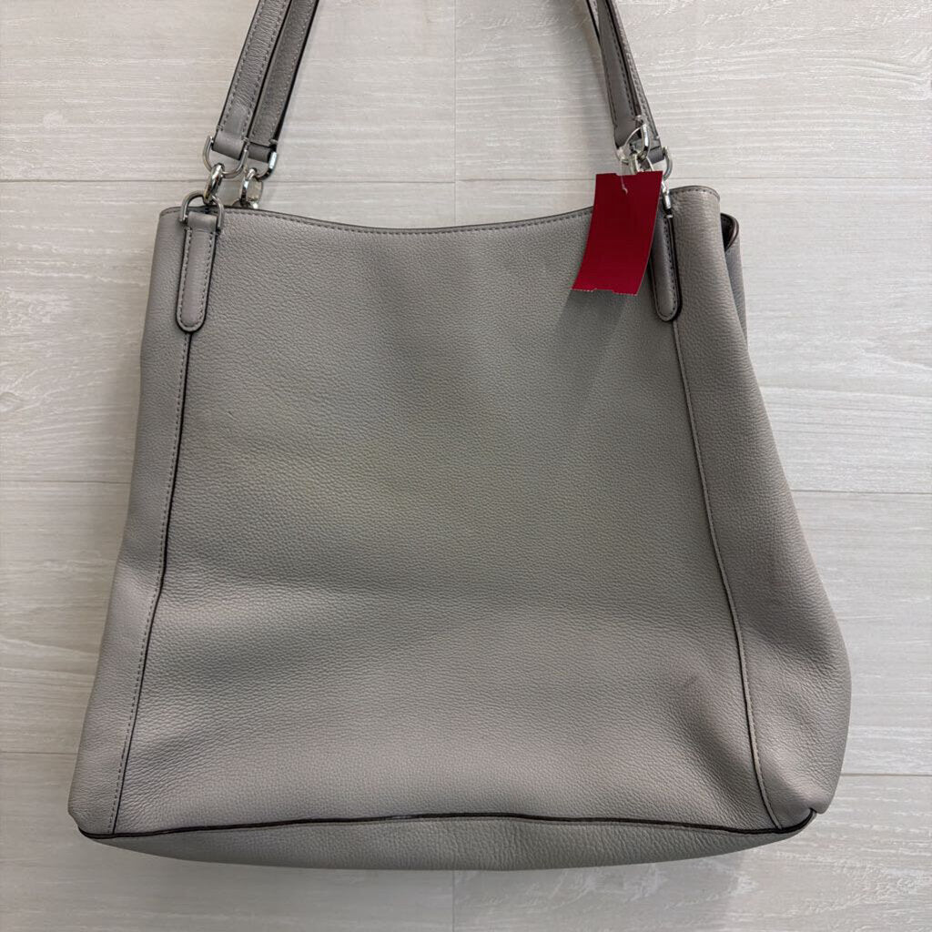 Kate Spade Grey Pebbled Leather Jackson Triple Compartment Shoulder Purse