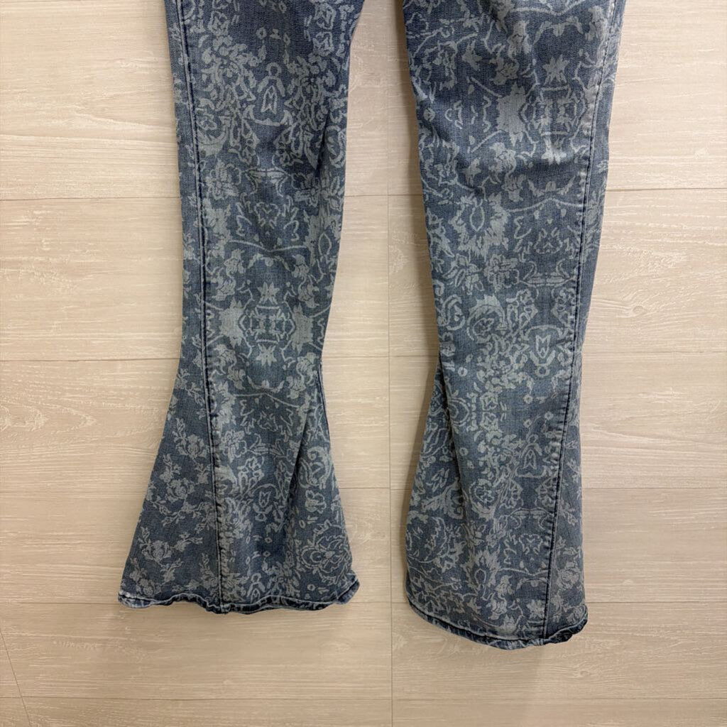 We The Free Blue Print Just Float On Flare Jeans 28