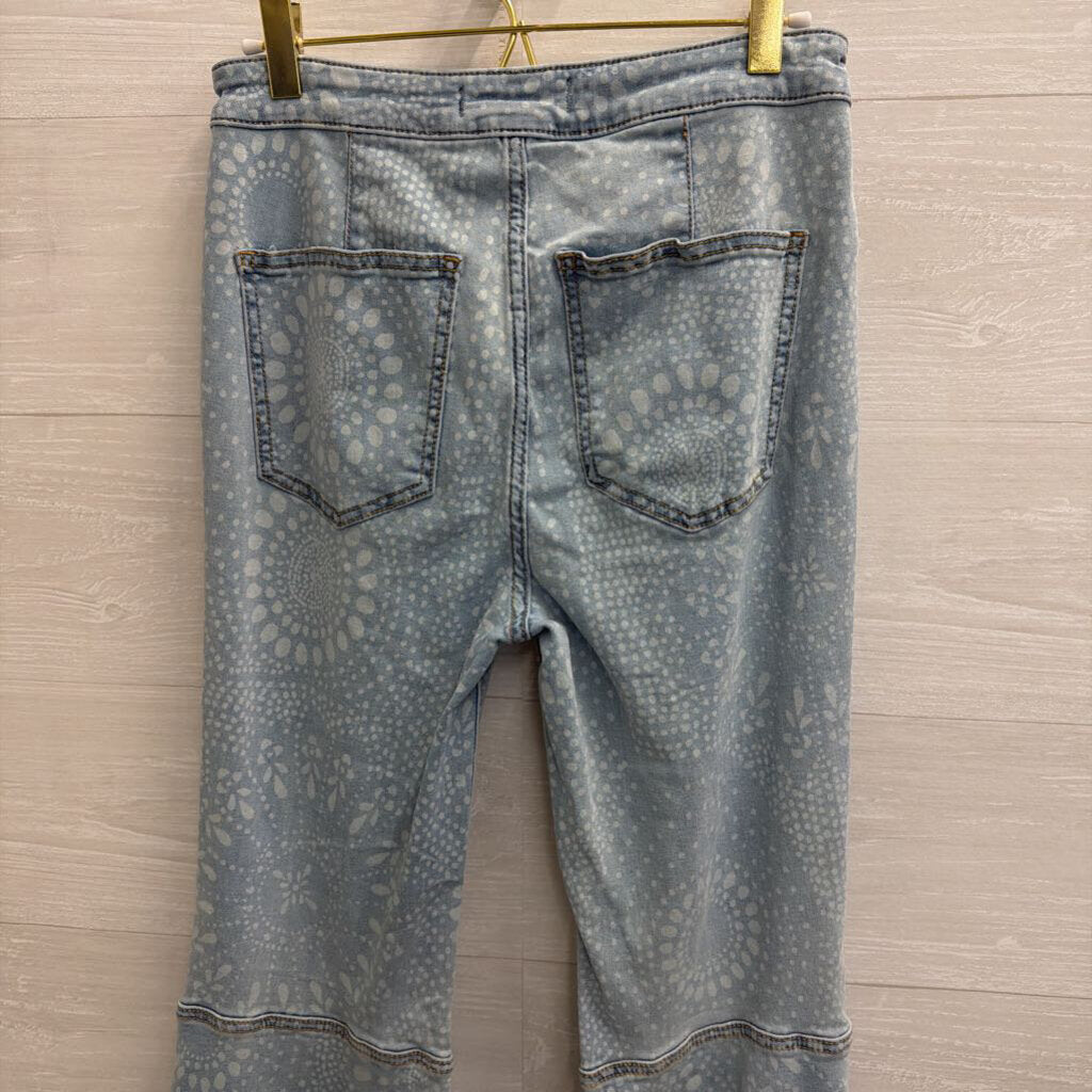 We The Free Blue Print Just Float On Flare Jeans 27