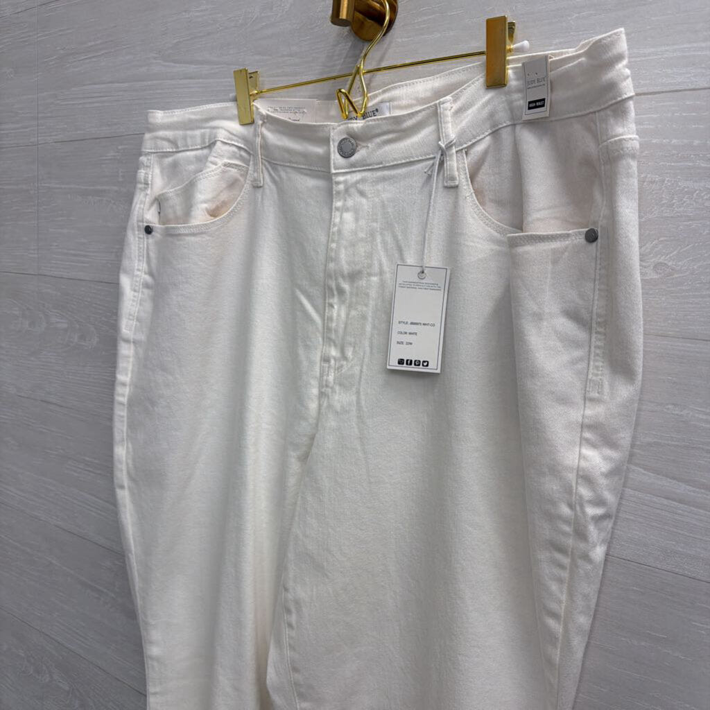 Judy Blue White Denim Slim Boot Jeans 22W