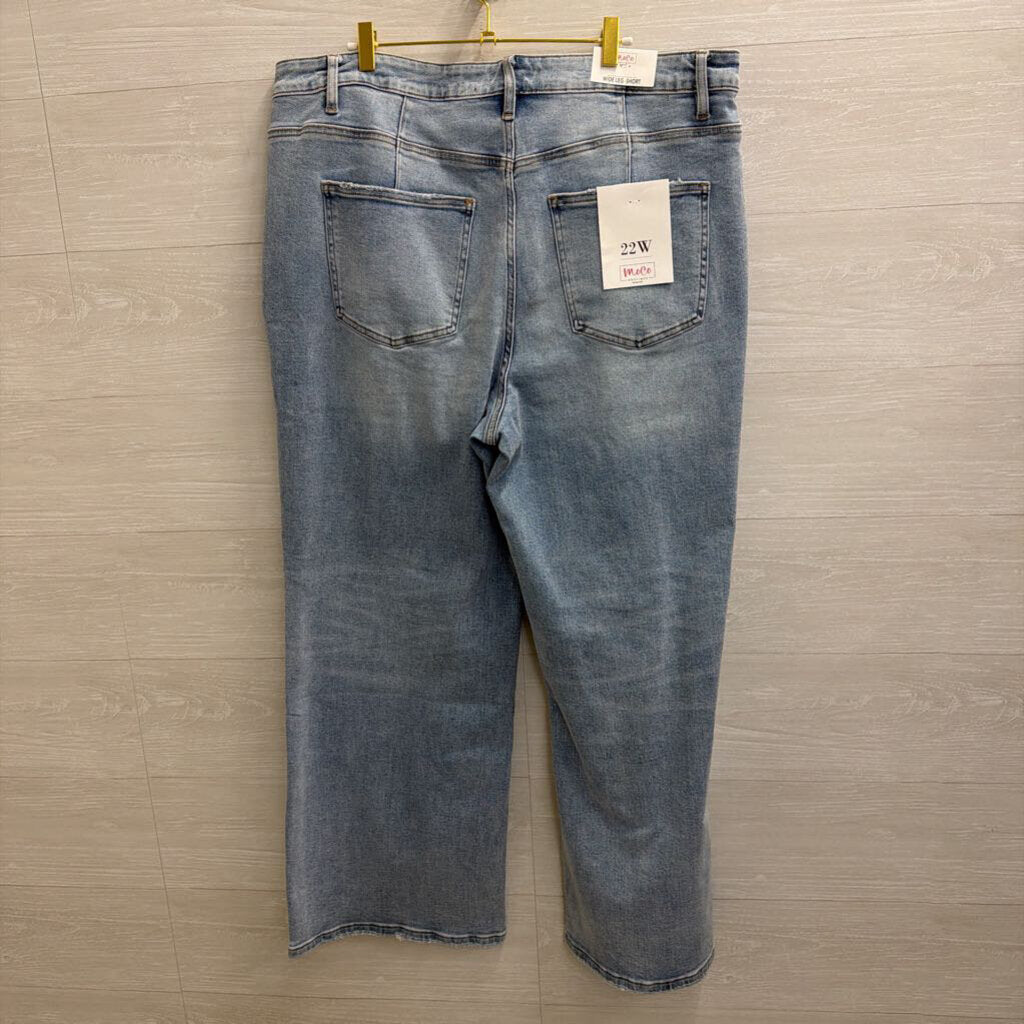 MoCo Light Wash Wide Leg Jeans 22W