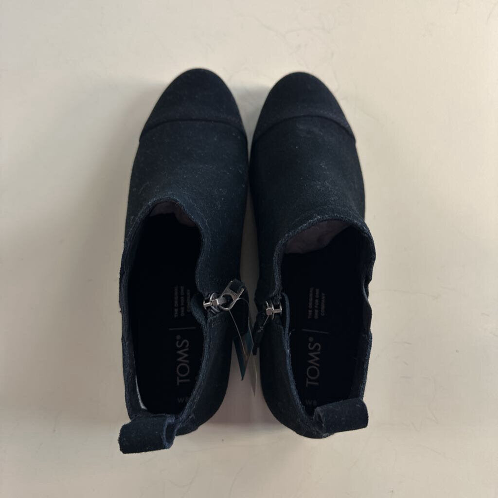 Toms Black Suede Reece Booties 8
