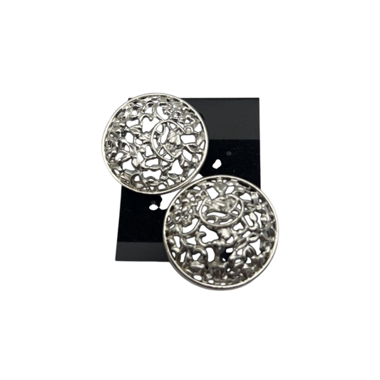 Silver Swirl Circle Clip On Earrings