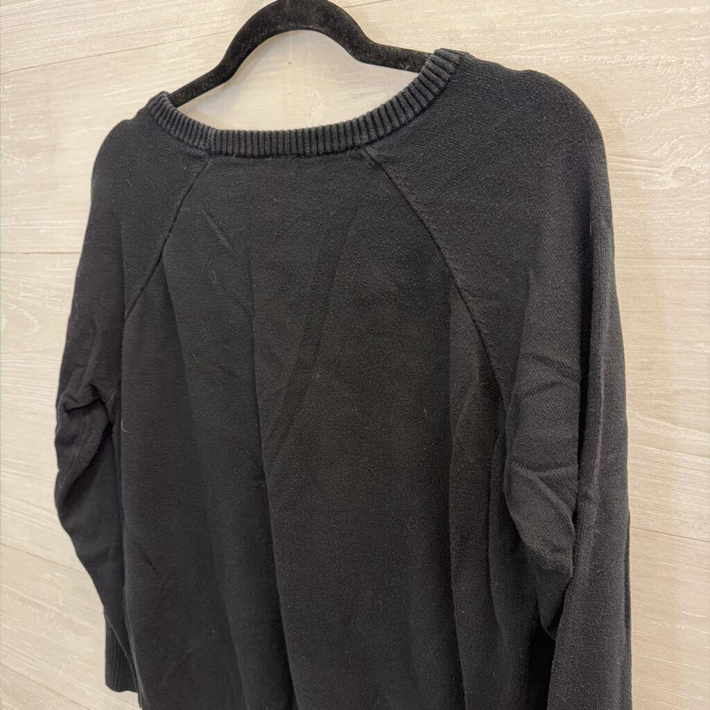 Torrid Black/ White Skeleton Face Sweater 00