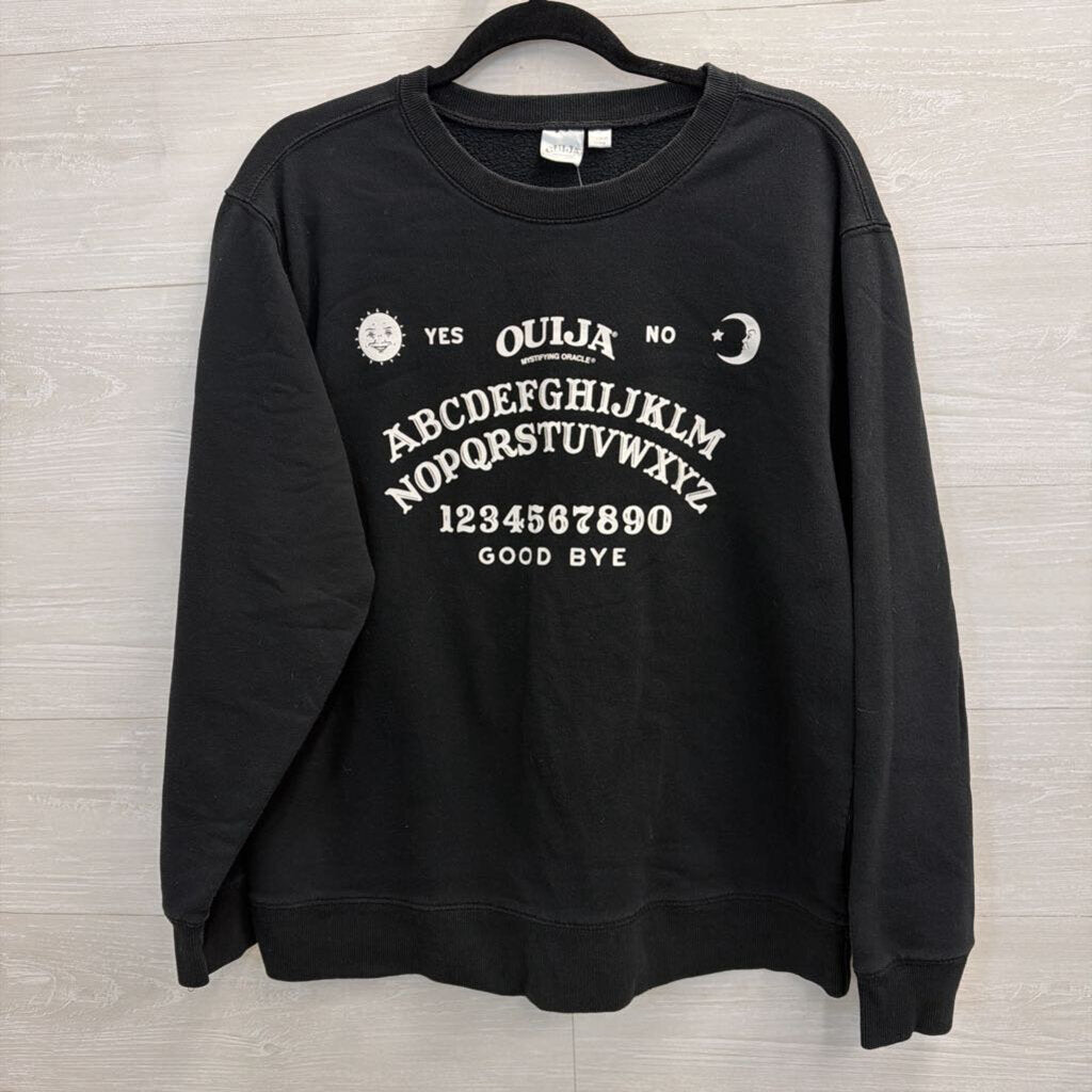 Quija Black/ White Graphic Long Sleeve Pullover Extra Large
