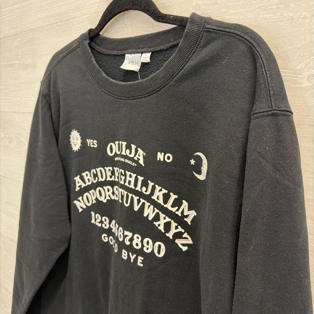Quija Black/ White Graphic Long Sleeve Pullover Extra Large