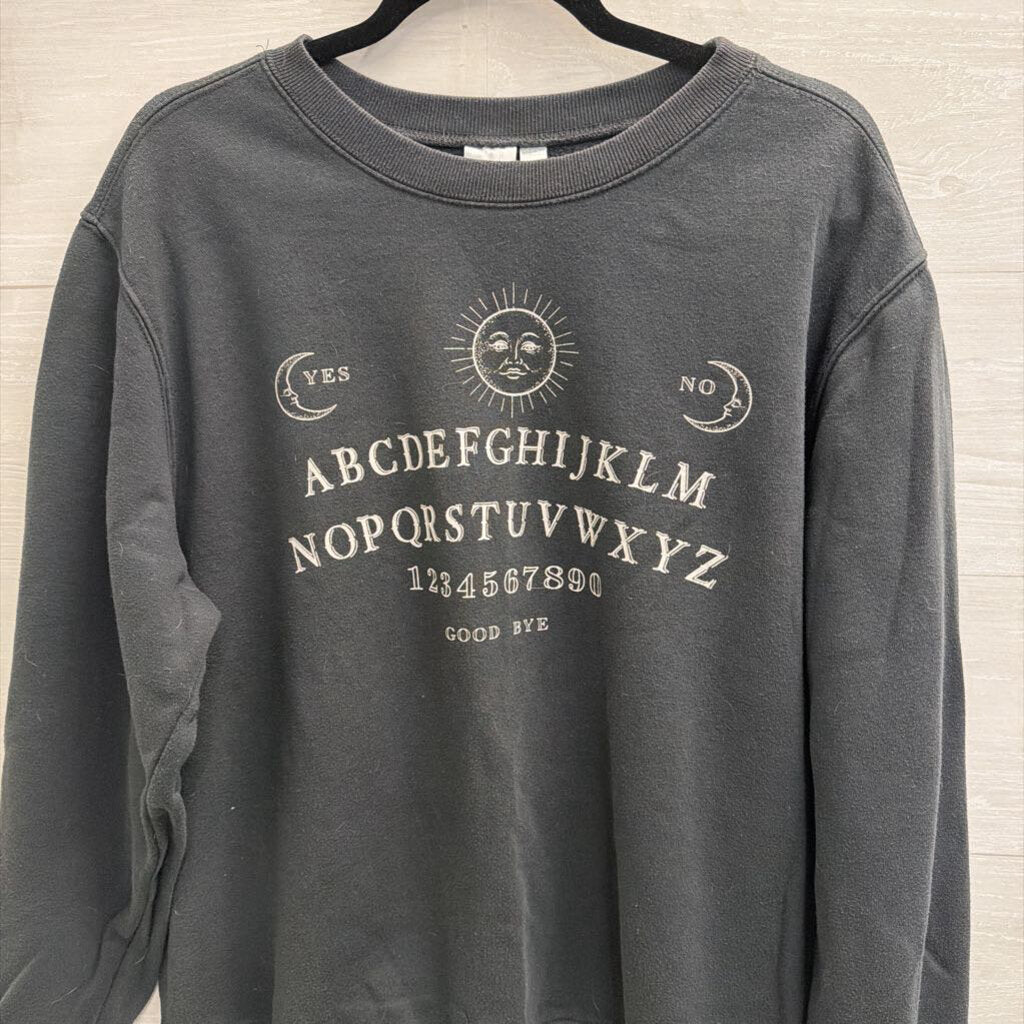 Quija Black/ White Graphic Long Sleeve Pullover XXL