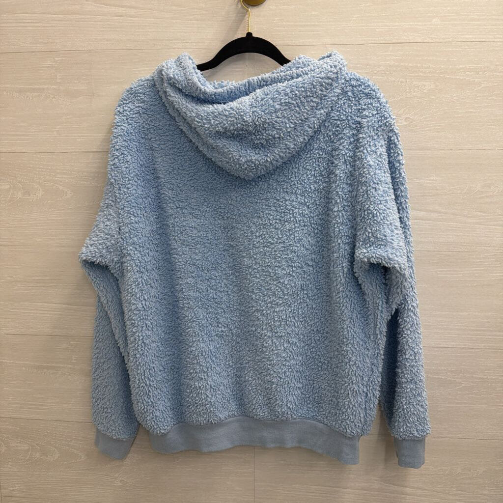 Cinnamorolle Blue Soft Fleeve Embroidered Graphic Hoodie Medium