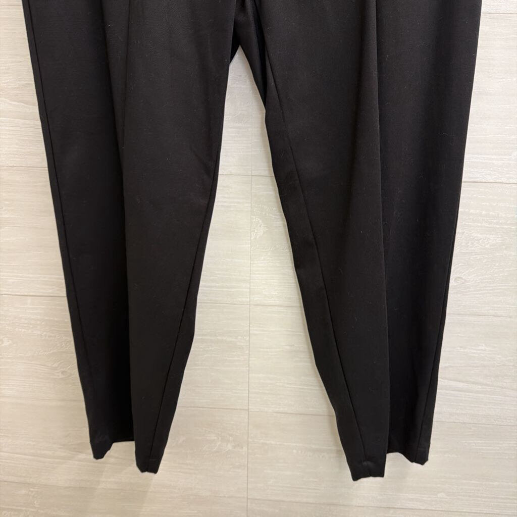 Elizabeth and James Black Straight Leg Pants 28