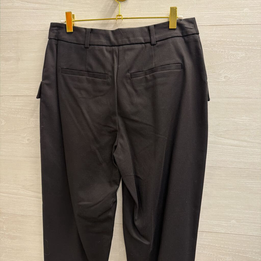 Elizabeth and James Black Straight Leg Pants 28