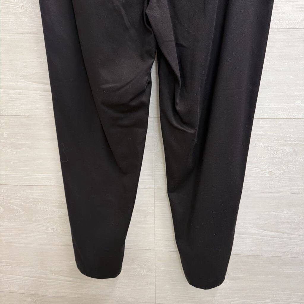 Elizabeth and James Black Straight Leg Pants 28