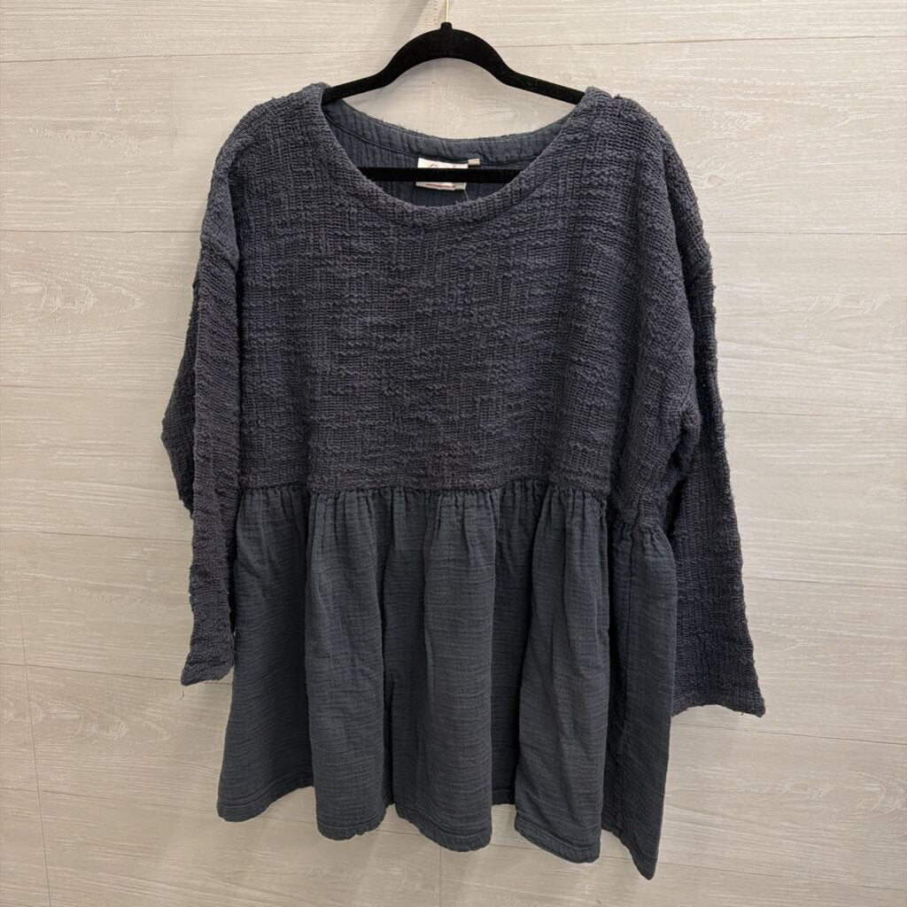 Paper Lace Blue Texture Knit Long Sleeve Babydoll Top One Size
