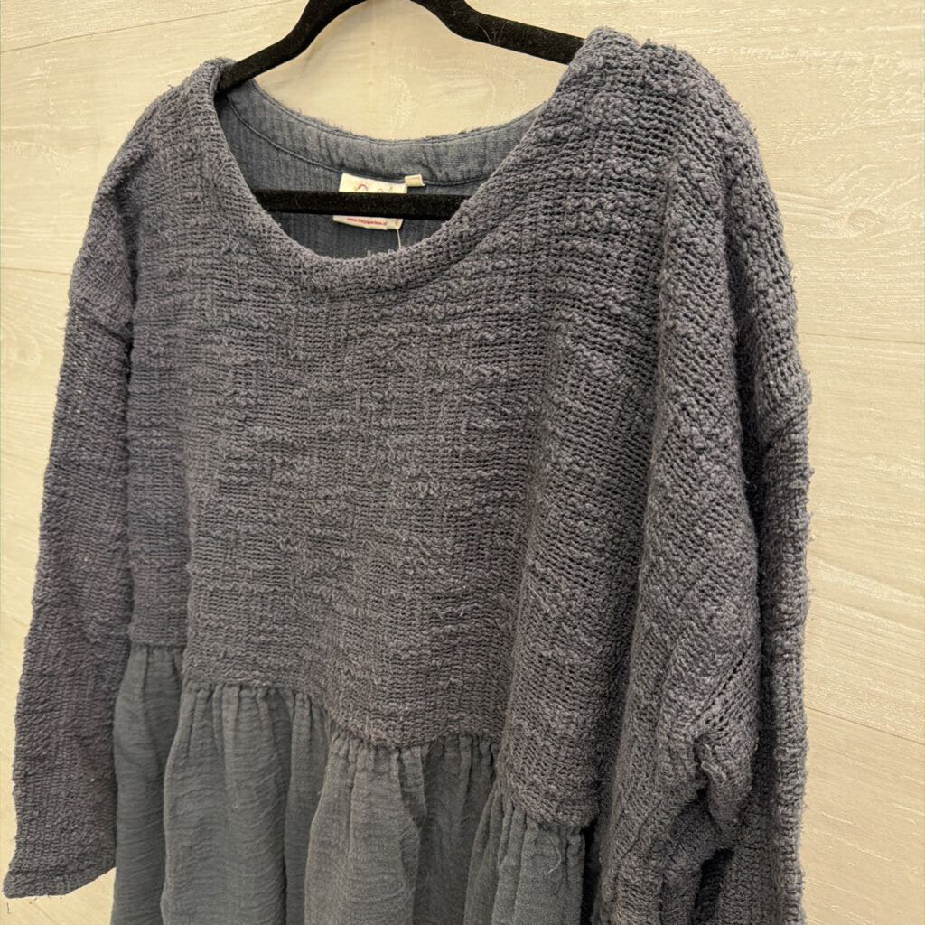 Paper Lace Blue Texture Knit Long Sleeve Babydoll Top One Size