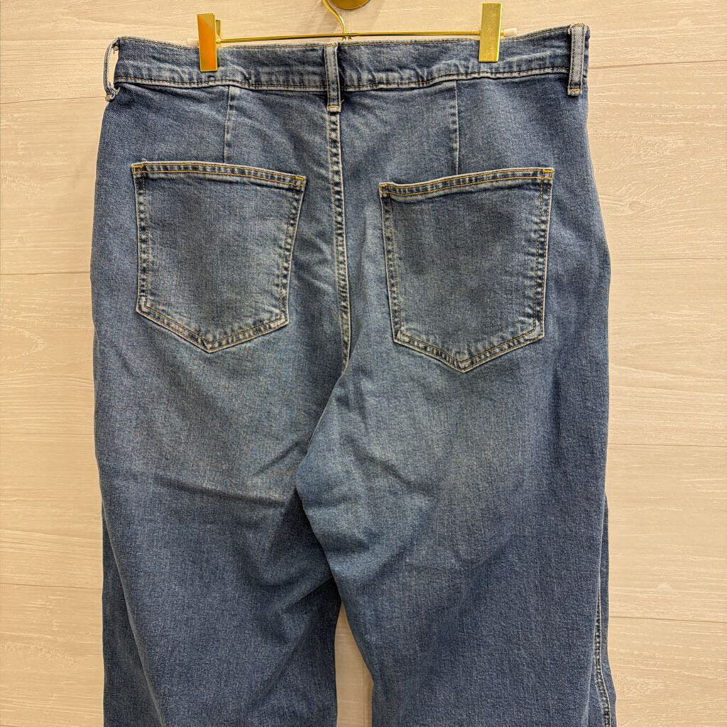 Gap Medium Wash High Rise Wide Leg Crop Jeans 33