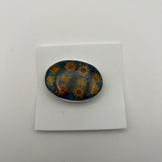 Dried Floral Resin Pin
