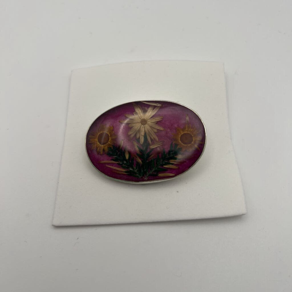 Dried Floral Resin Pin