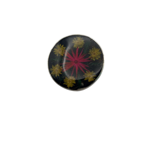 Dried Floral Resin Pin