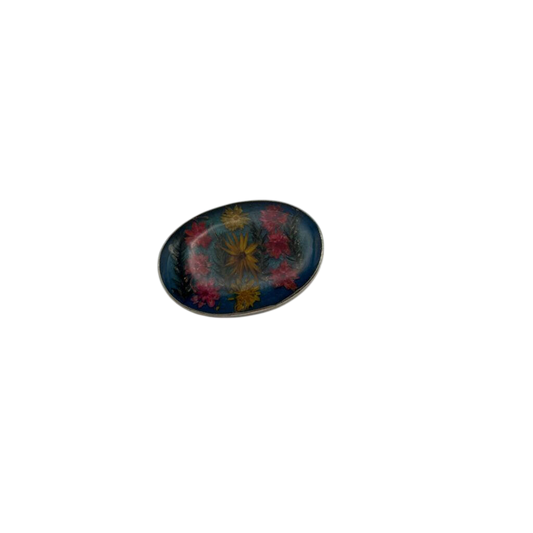 Dried Floral Resin Pin