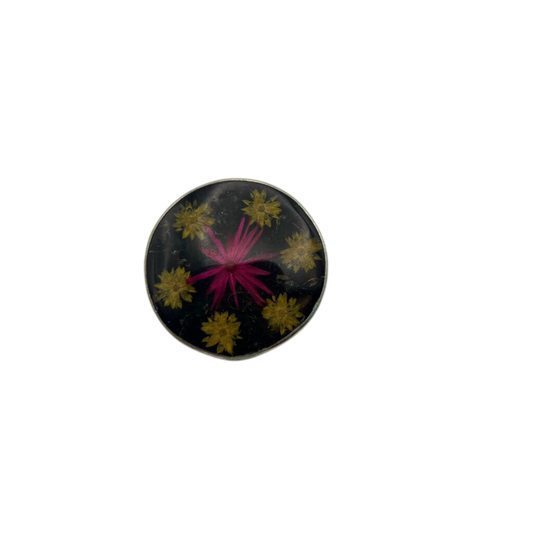 Dried Floral Resin Pin