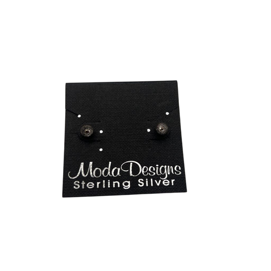 Moda Designs Silver Stud Earrings