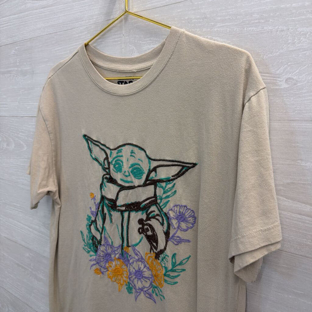Star Wars Beige/ Multi Embroidered Grogu Short Sleeve Graphic Tee Extra Large