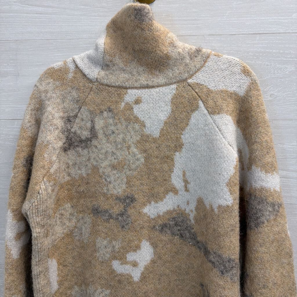 RD Style White/ Brown Soft Knit Print Turtleneck Sweater Large