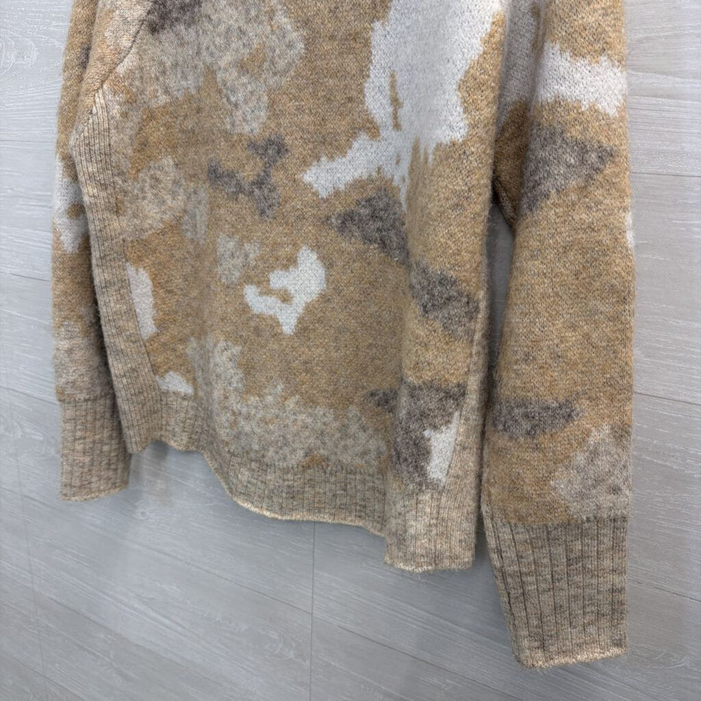 RD Style White/ Brown Soft Knit Print Turtleneck Sweater Large