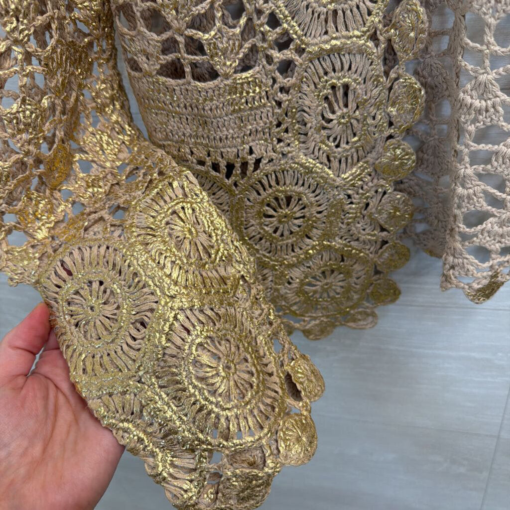 Beige/ Metallic Gold Crochet Lace Long Sleeve Open Front Top Medium/ Large