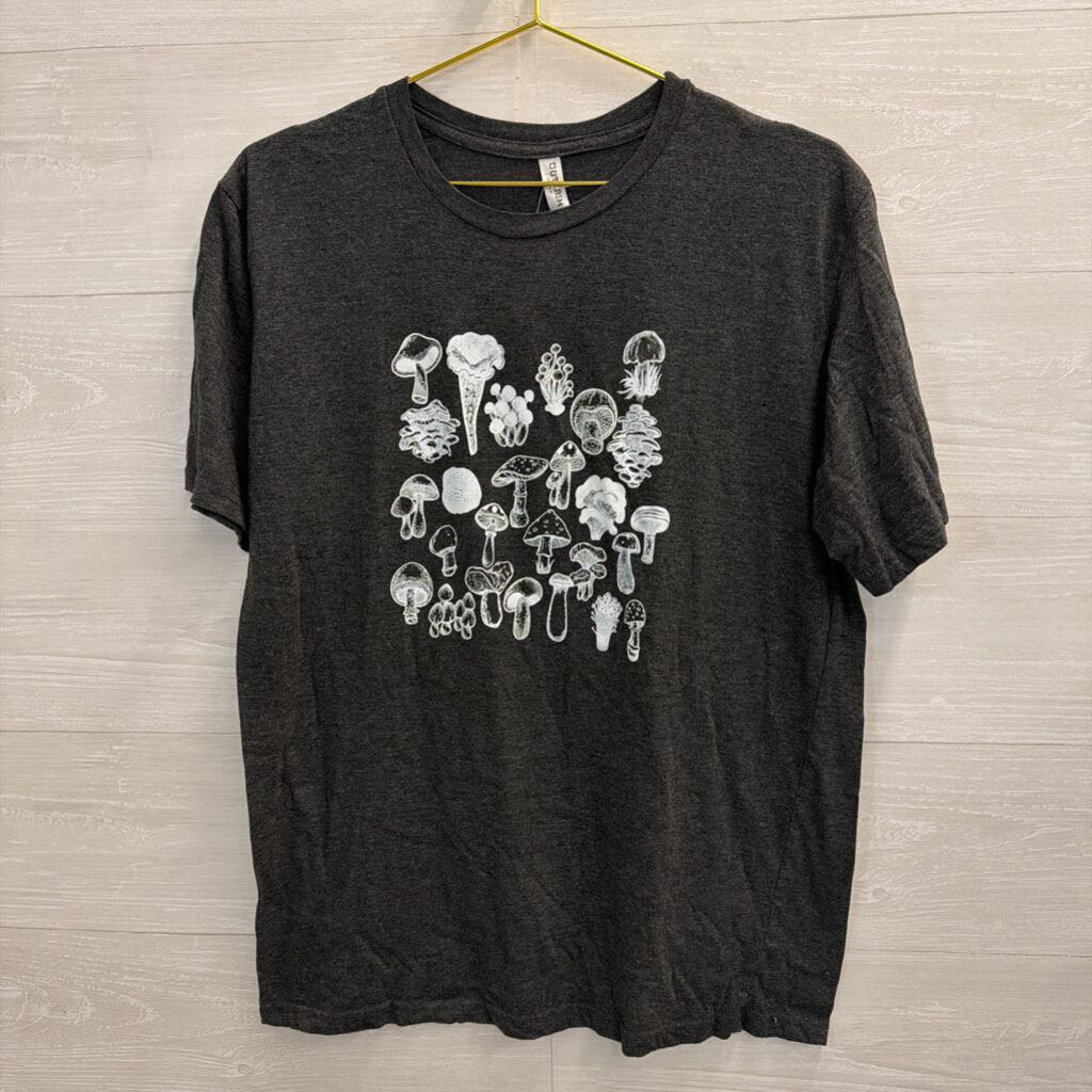 Grey/ White Mushroom Short Sleeve Graphic Tee Large