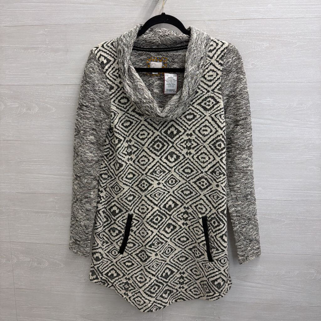 Anthropologie White/ Black Print Knit Long Sleeve Sweater Dress Small
