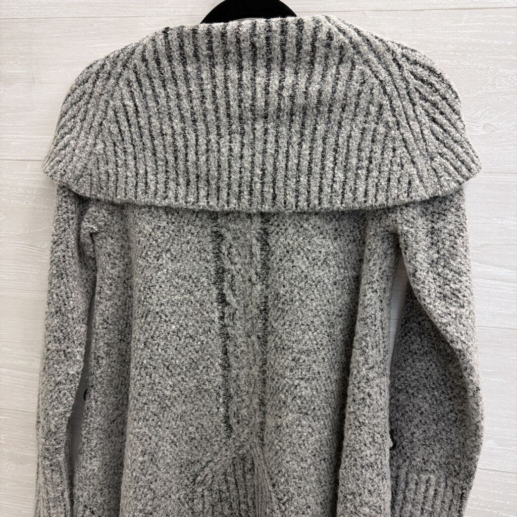 Angel of the North Grey Knit Turtleneck Sweater Extra Small