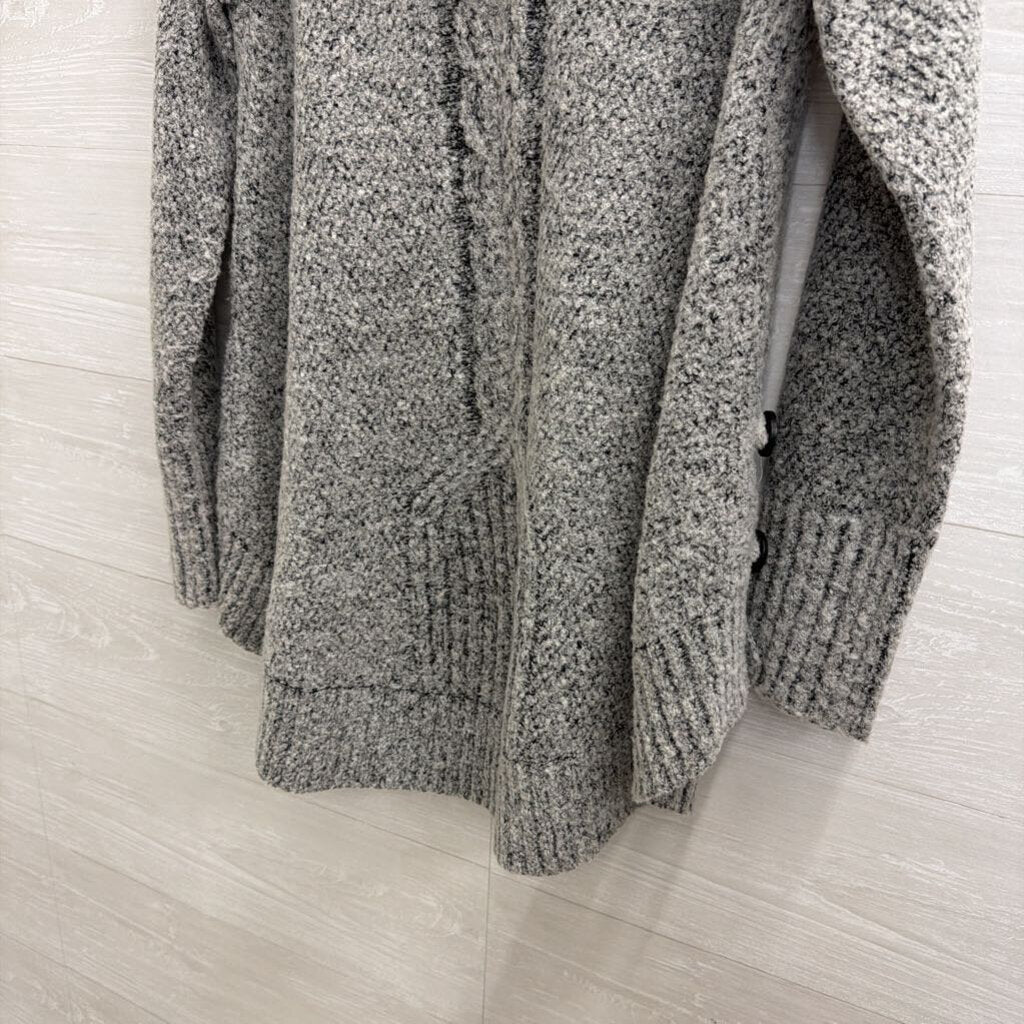 Angel of the North Grey Knit Turtleneck Sweater Extra Small