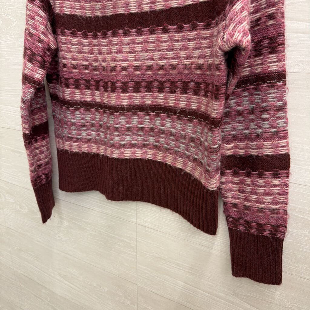 Evereve Burgundy/ Pink Print Knit Turtleneck Sweater Extra Small
