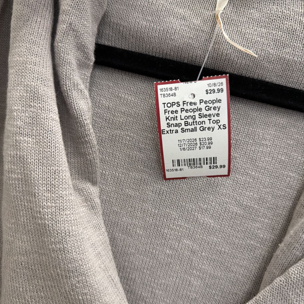 Free People Grey Knit Long Sleeve Snap Button Top Extra Small