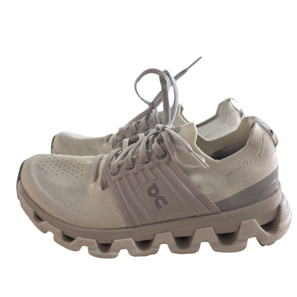 On Cloud White/ Grey Cloudswift 3 Sneakers 7.5